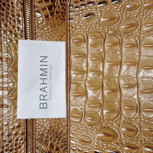 BRAHMIN CROSSBODY WITH DUST BAG - Picture 4 of 10